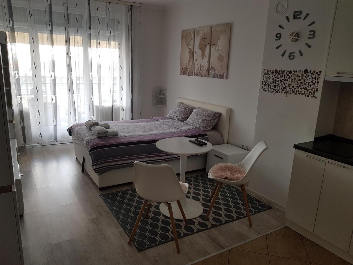 Preziosa Apartment Νόβι Σαντ Εξωτερικό φωτογραφία